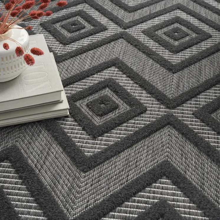 4' X 6' Charcoal Indoor Outdoor Area Rug