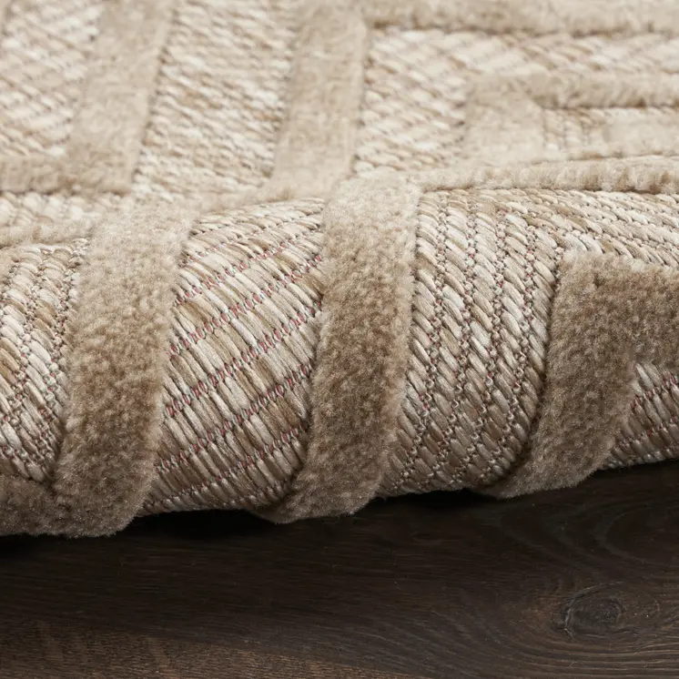 4' X 6' Beige Indoor Outdoor Area Rug