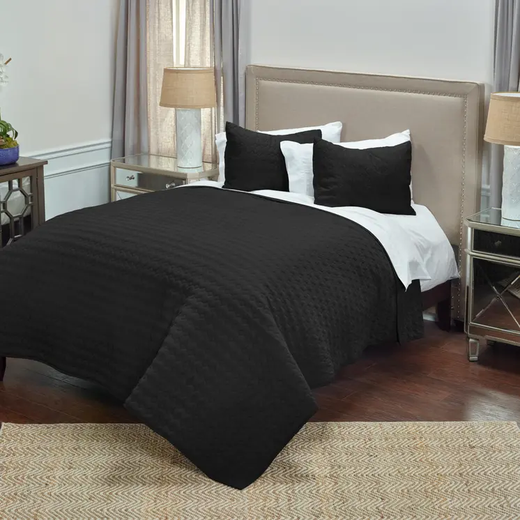 Black Geometric Twin Quilt