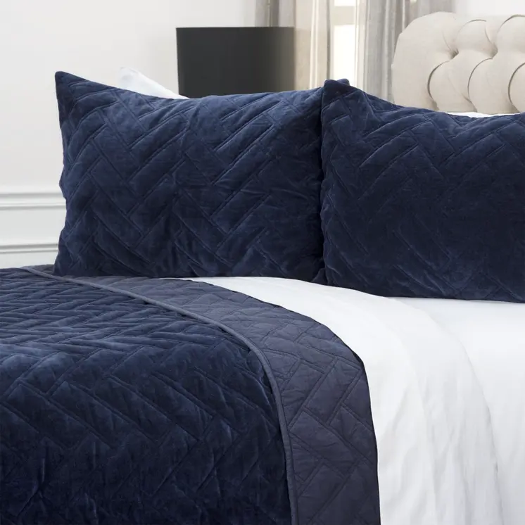 Indigo Geometric Queen Quilt