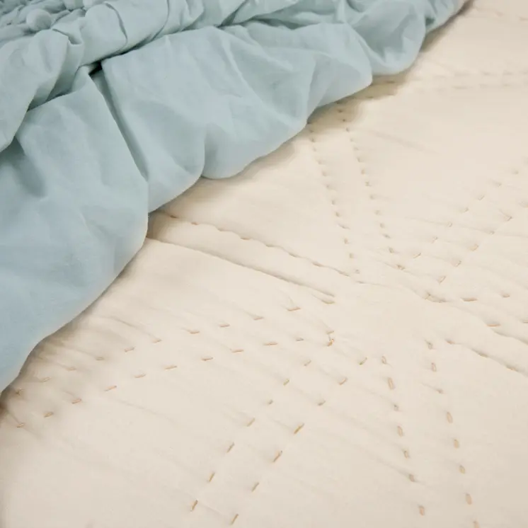 Set of Two Ivory Geometric Twin Extra Long Quilt