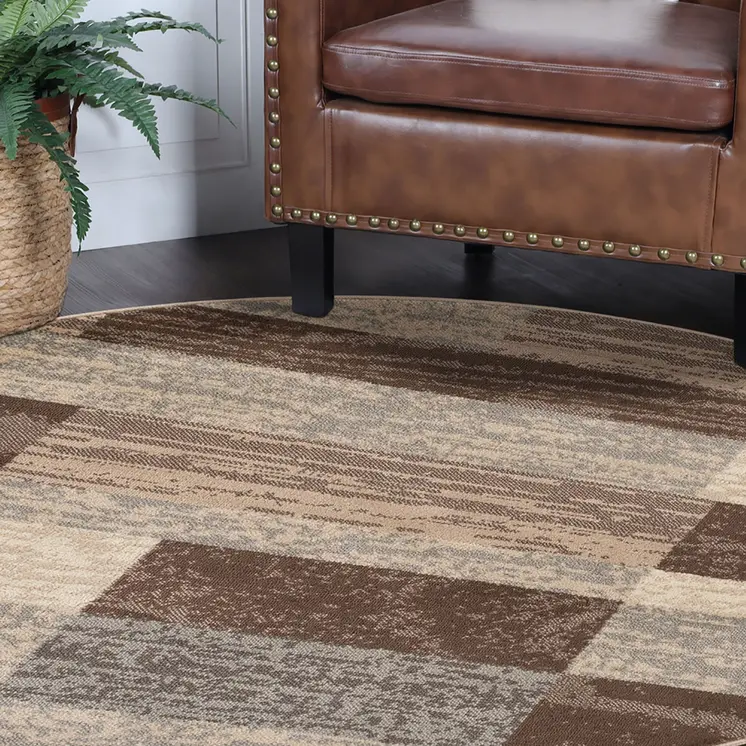 8' Brown And Beige Patchwork Round Rug