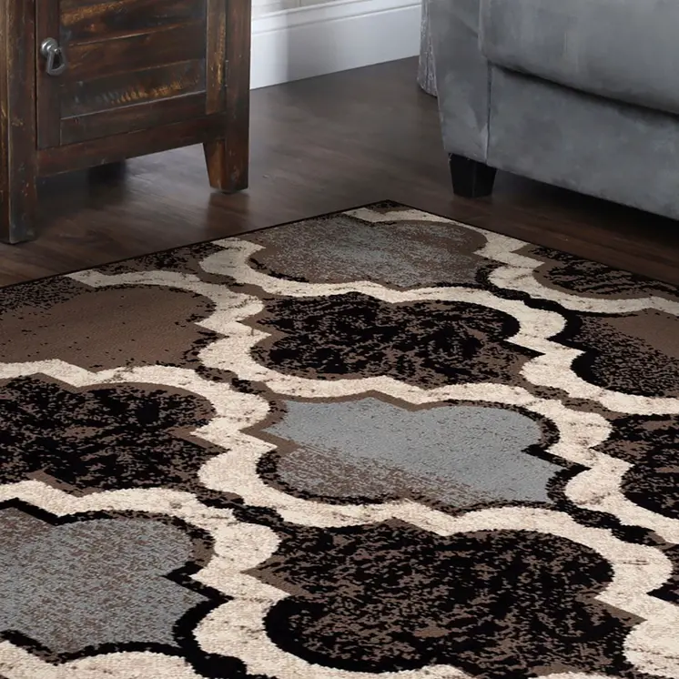 8' Chocolate Quatrefoil Distressed Square Rug