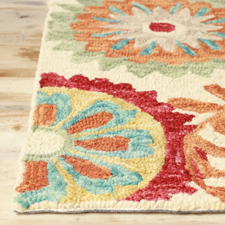 5' X 8' Cream Wool Medallion Tufted Handmade Stain Resistant Area Rug