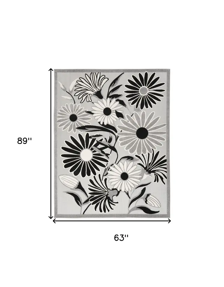 5' X 8' Black And White Floral Stain Resistant Non Skid Area Rug