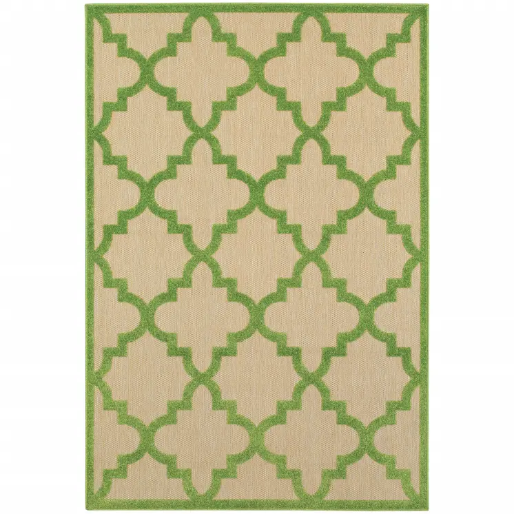 7' X 10' Green Geometric Stain Resistant Indoor Outdoor Area Rug