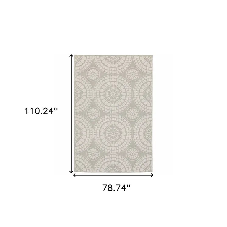 7' X 9' Gray and Ivory Geometric Stain Resistant Indoor Outdoor Area Rug