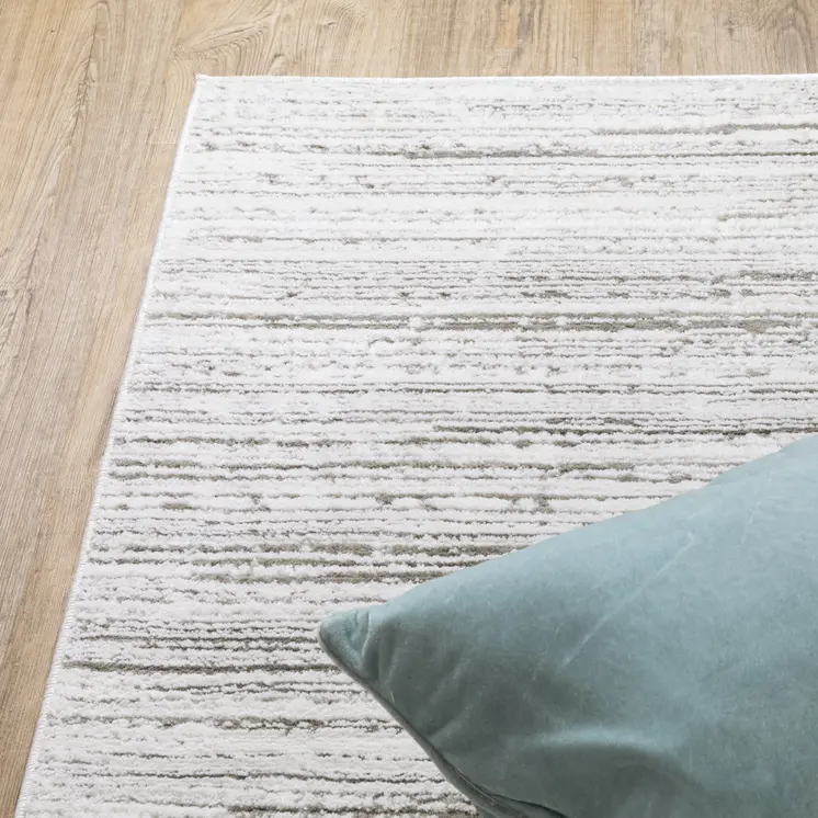 7' X 10' White And Gray Abstract Distressed Area Rug