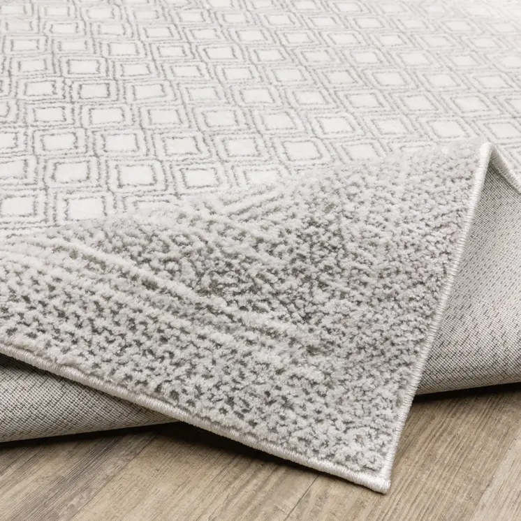 3' X 5' White And Grey Oriental Power Loom Stain Resistant Area Rug