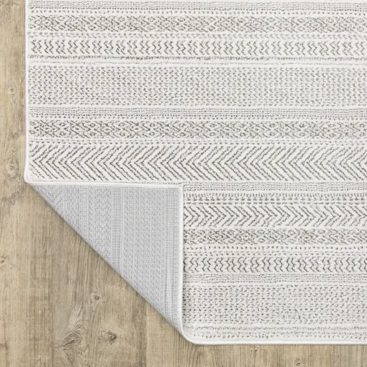 8' X 11' White And Gray Geometric Distressed Area Rug