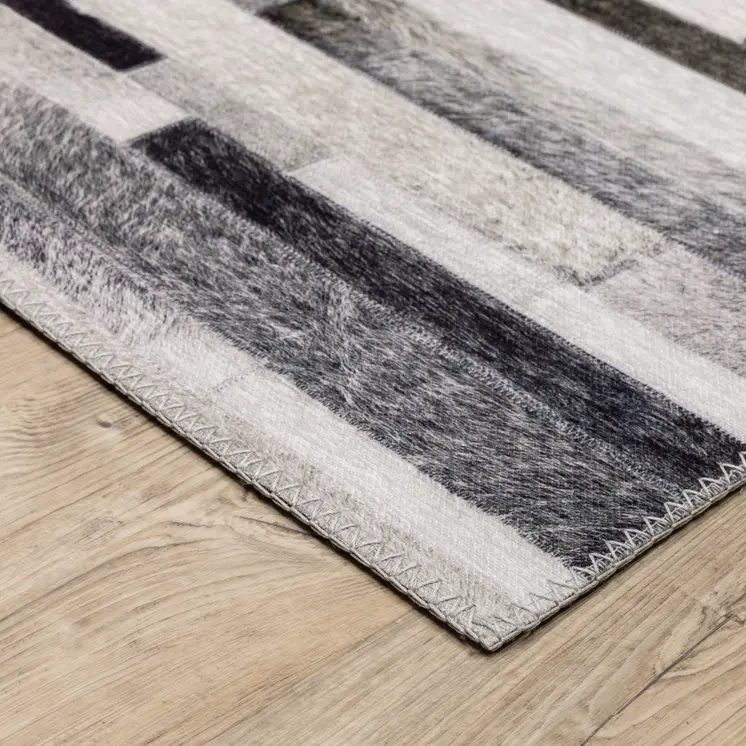8' X 10' Gray And Charcoal Geometric Area Rug