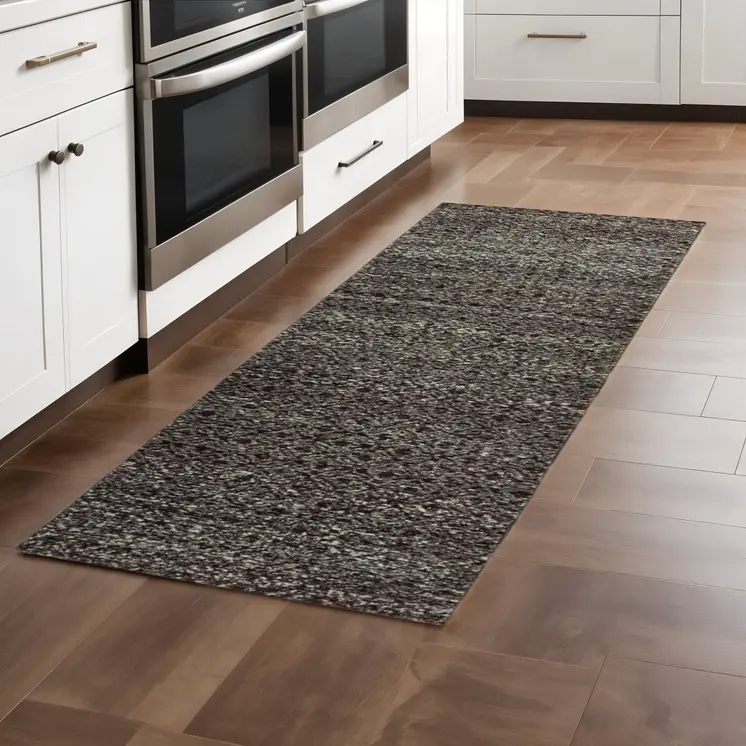 8' Gray Geometric Runner Rug