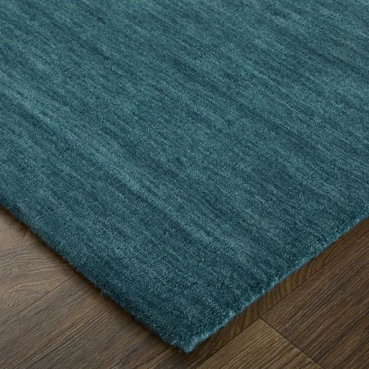 5' X 8' Blue And Green Wool Hand Woven Stain Resistant Area Rug