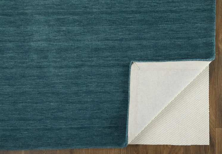 5' X 8' Blue And Green Wool Hand Woven Stain Resistant Area Rug