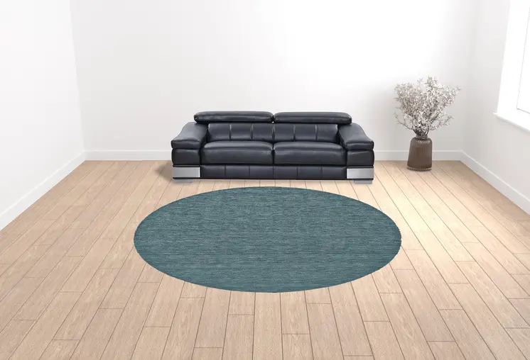 10' Blue And Green Round Wool Hand Woven Stain Resistant Area Rug