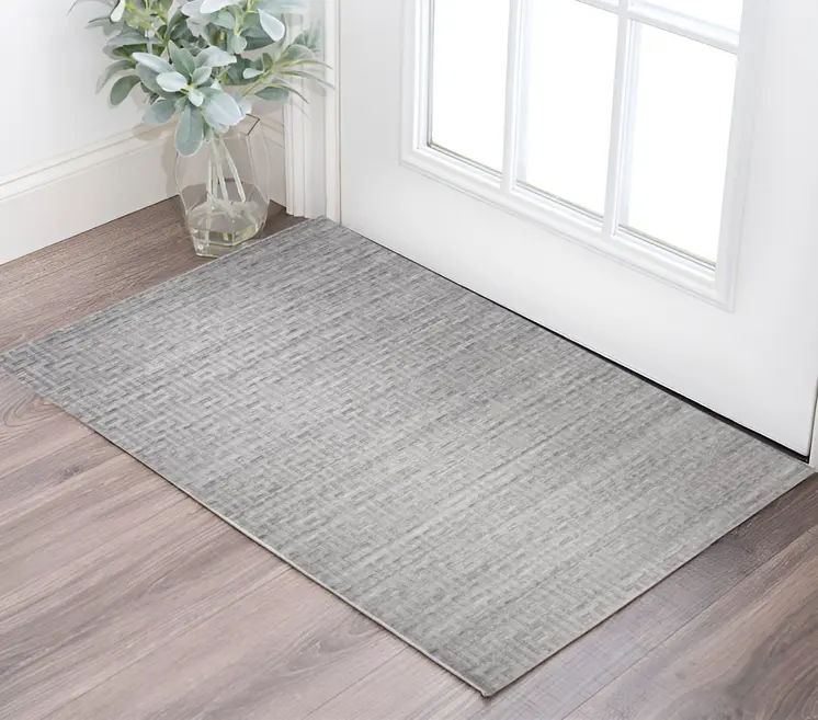 2' X 3' Silver Floral Hand Woven Area Rug