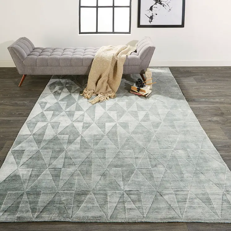 5' X 8' Gray Geometric Hand Woven Area Rug