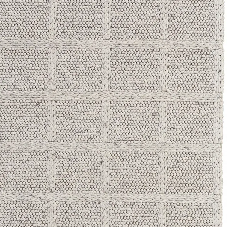 5' X 8' Gray and Ivory Wool Plaid Hand Woven Area Rug