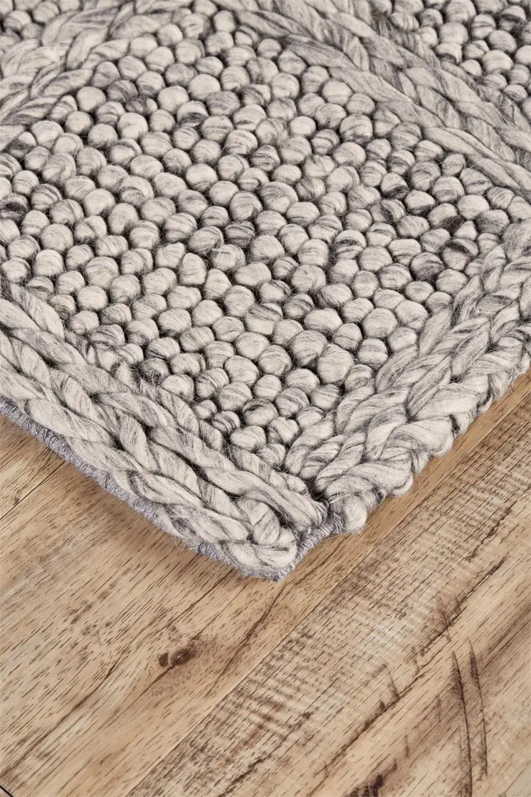5' X 8' Gray and Ivory Wool Plaid Hand Woven Area Rug