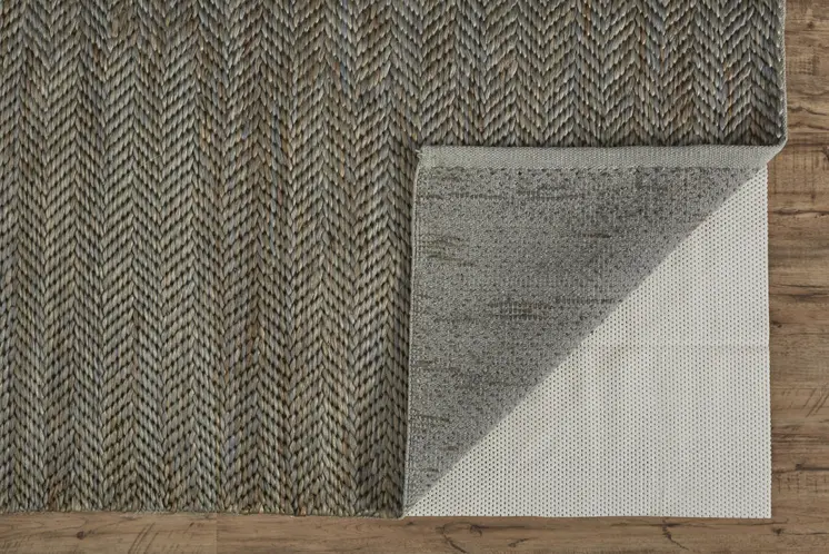8' X 11' Green Gray And Tan Hand Woven Area Rug