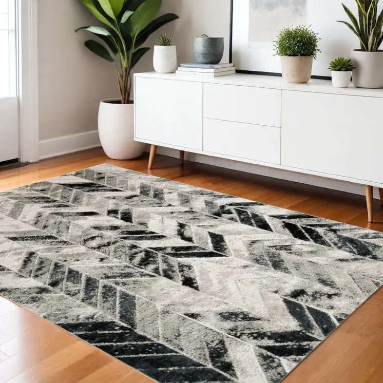 4' X 6' Gray and Black Geometric Non Skid Area Rug