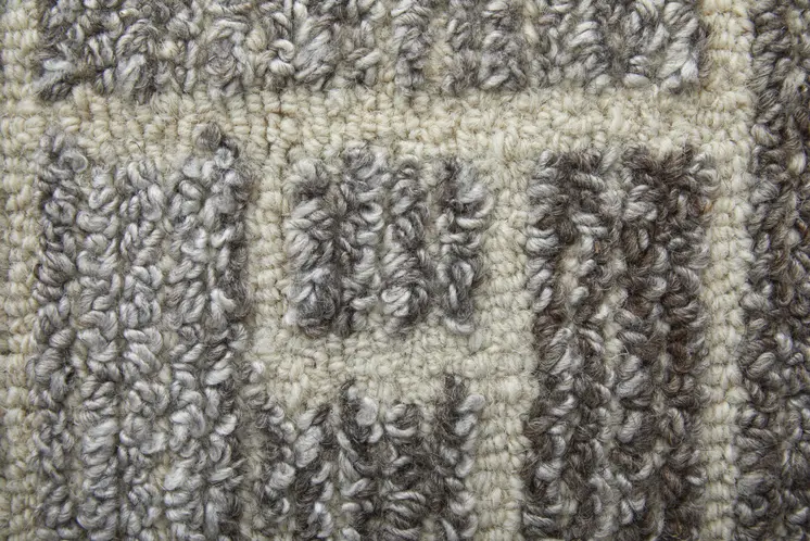 8' Tan and Gray Round Wool Geometric Hand Tufted Area Rug
