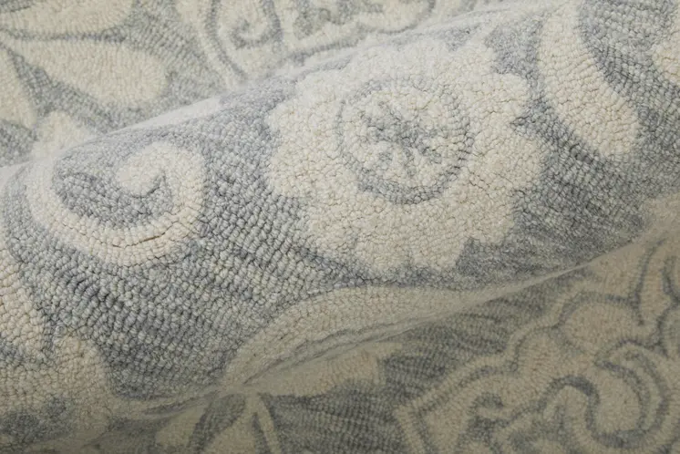 8' X 10' Blue And Ivory Wool Paisley Tufted Handmade Stain Resistant Area Rug