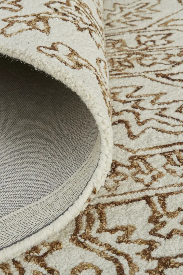 9' X 12' Ivory And Brown Wool Floral Tufted Handmade Stain Resistant Area Rug