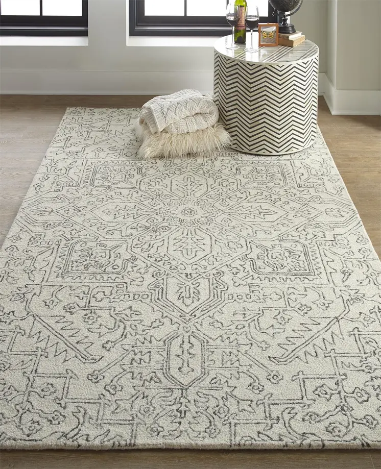 5' X 8' Ivory And Gray Wool Floral Tufted Handmade Stain Resistant Area Rug