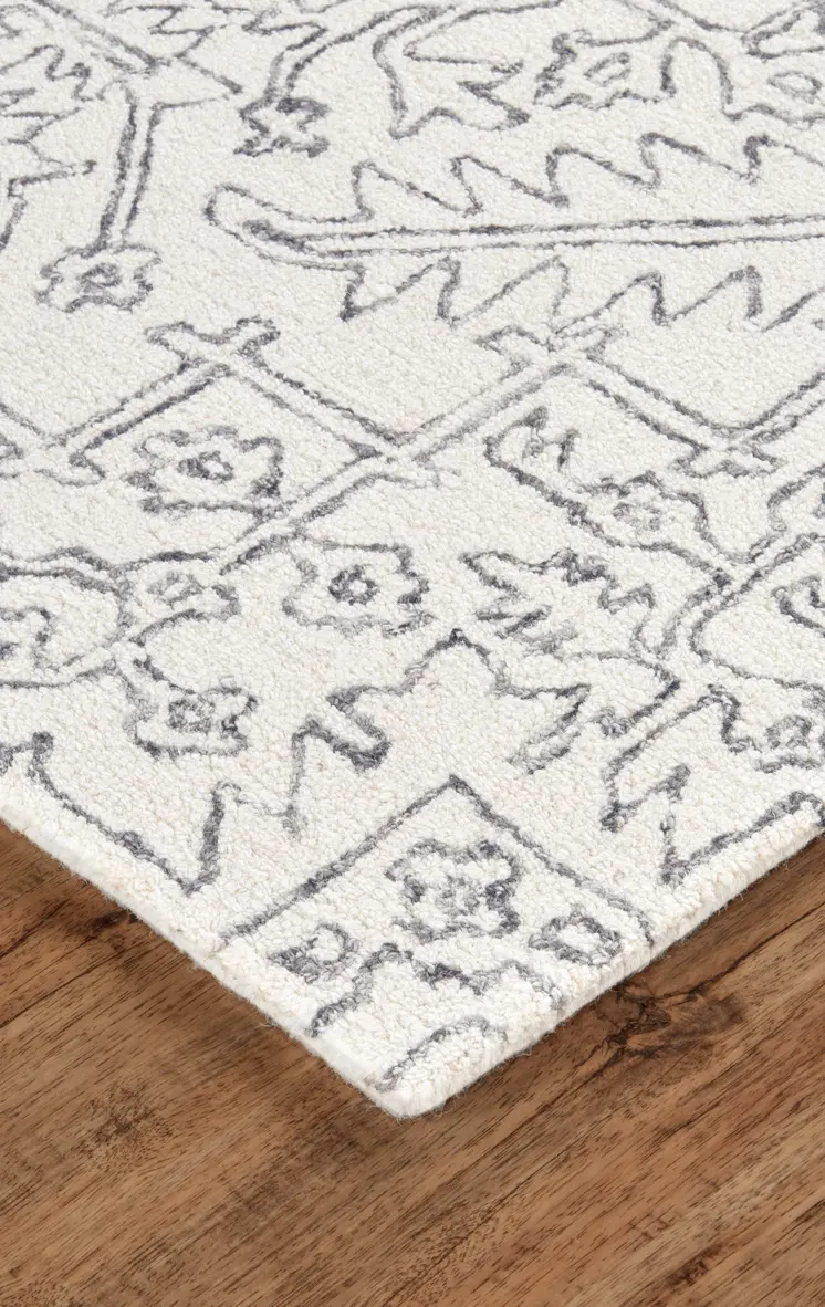 5' X 8' Ivory And Gray Wool Floral Tufted Handmade Stain Resistant Area Rug