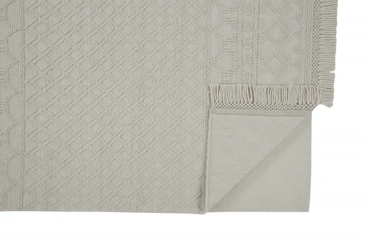 5' X 8' Ivory Wool Geometric Hand Woven Area Rug With Fringe