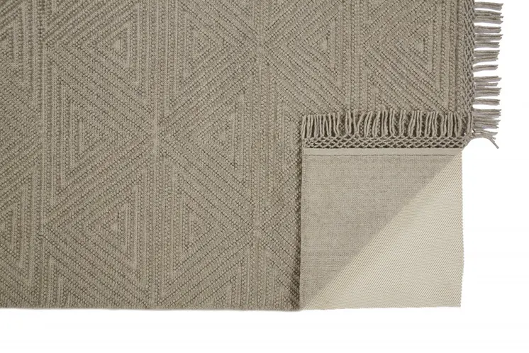 5' X 8' Tan And Ivory Wool Geometric Hand Woven Area Rug With Fringe