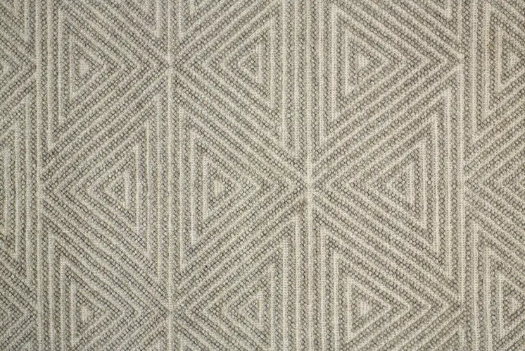 5' X 8' Tan And Ivory Wool Geometric Hand Woven Area Rug With Fringe