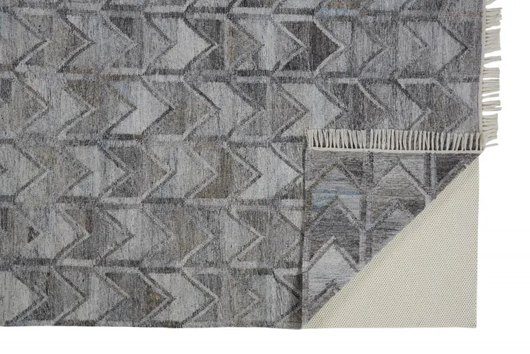5' X 8' Gray Geometric Hand Woven Area Rug With Fringe