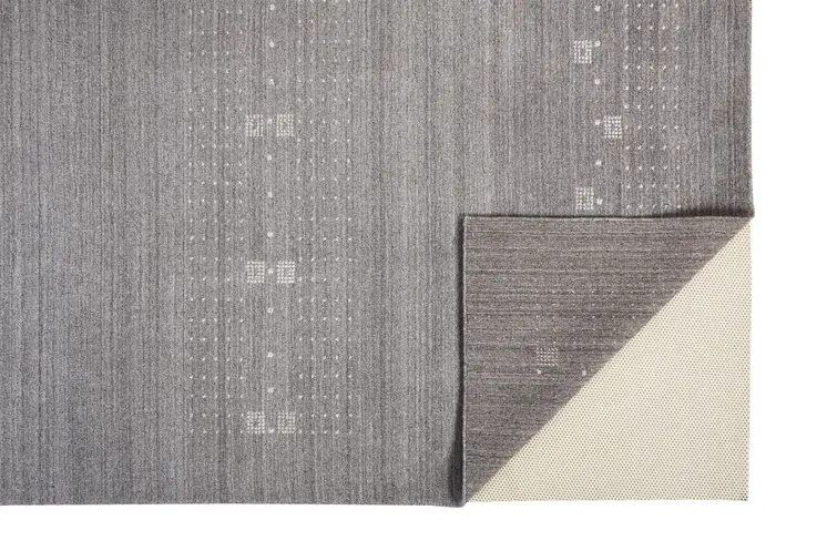 5' X 8' Gray And Ivory Wool Hand Knotted Stain Resistant Area Rug