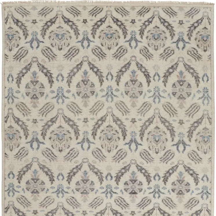 5' X 8' Gray and Ivory Wool Floral Hand Knotted Area Rug