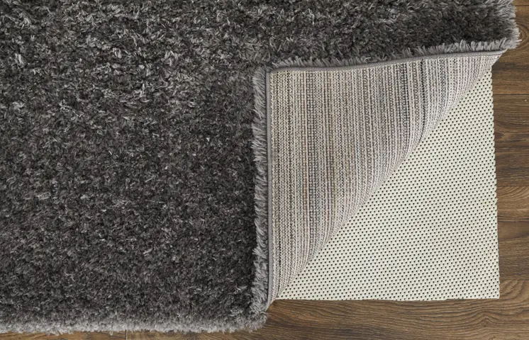 5' X 8' Gray Shag Power Loom Stain Resistant Area Rug