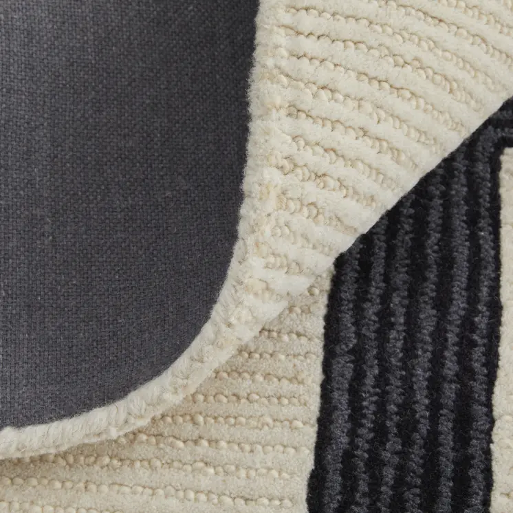 5' X 8' Gray and Ivory Wool Abstract Geometric Hand Tufted Area Rug