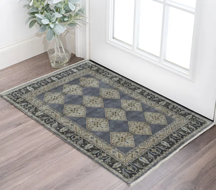 2' X 3' Gray and Ivory Wool Floral Hand Knotted Area Rug