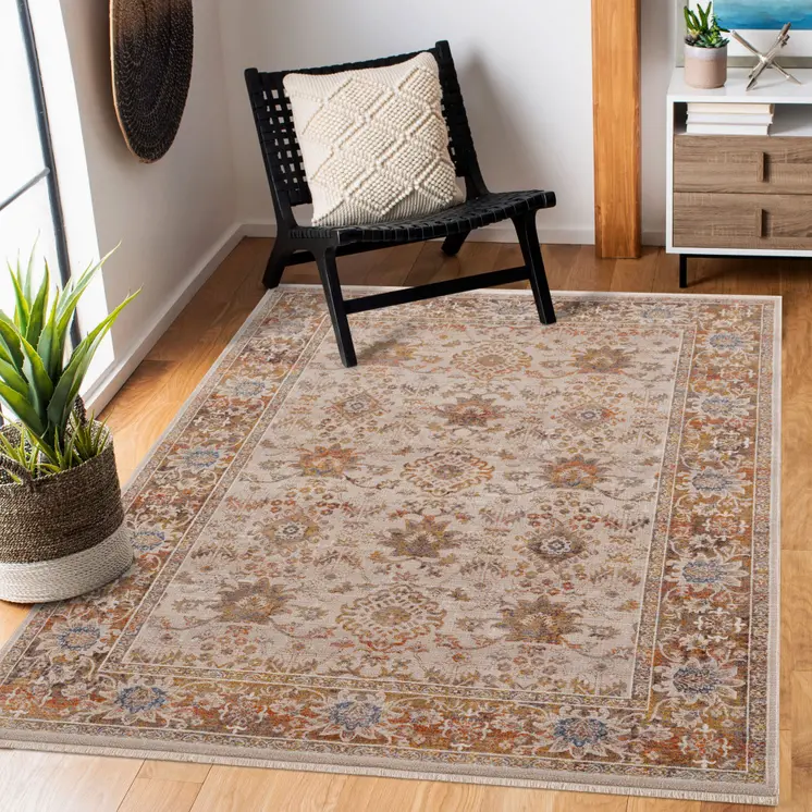 5' X 8' Ivory Oriental Area Rug