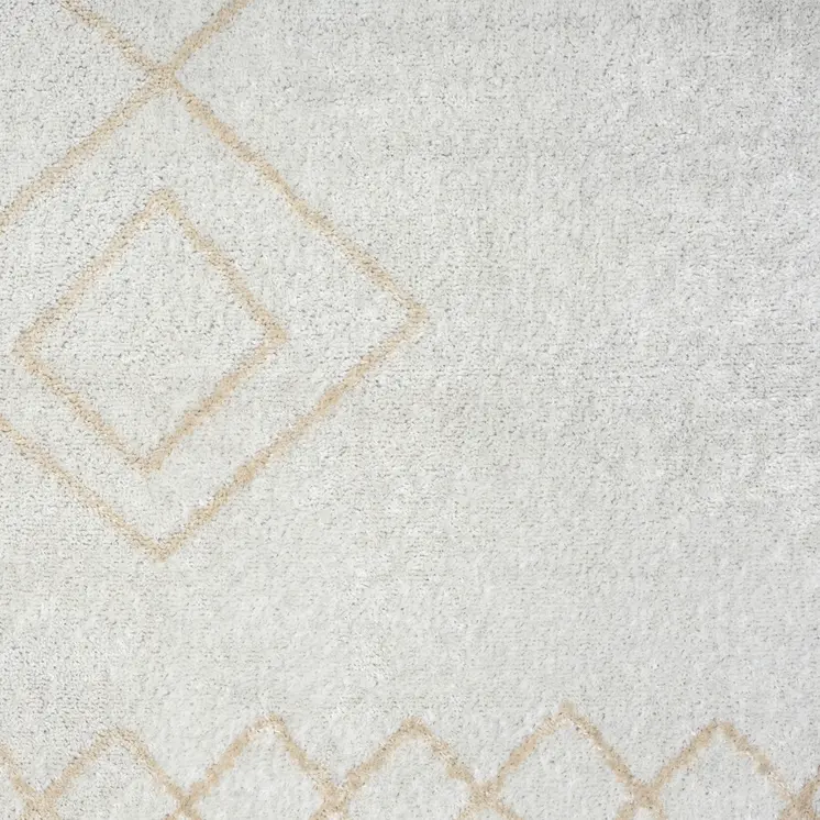 8' X 10' Cream Diamond Area Rug