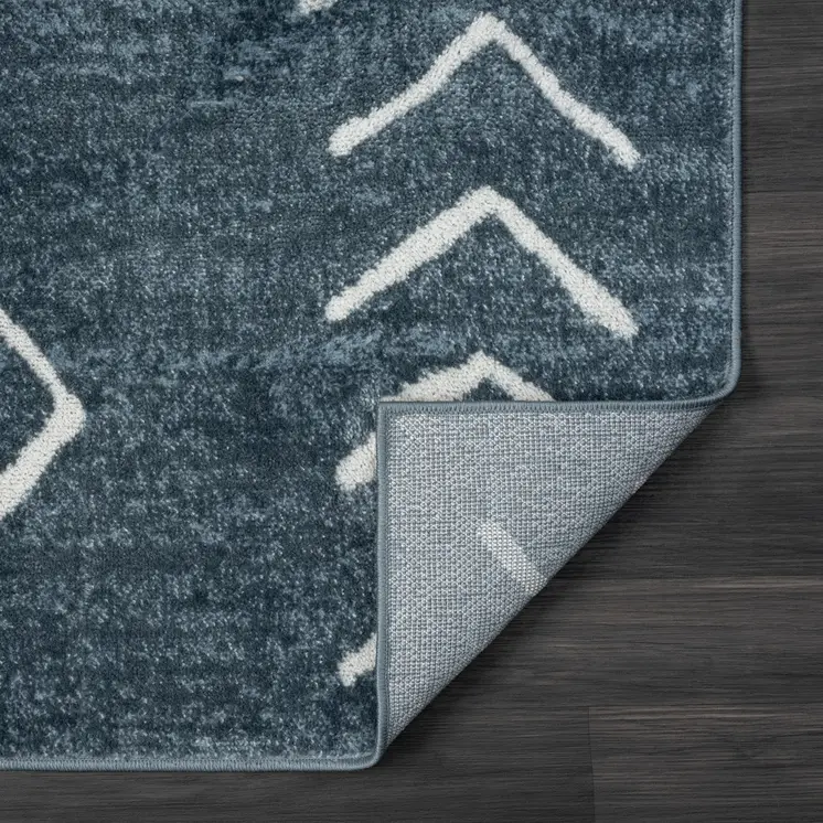 5' X 7' Blue Diamond Area Rug