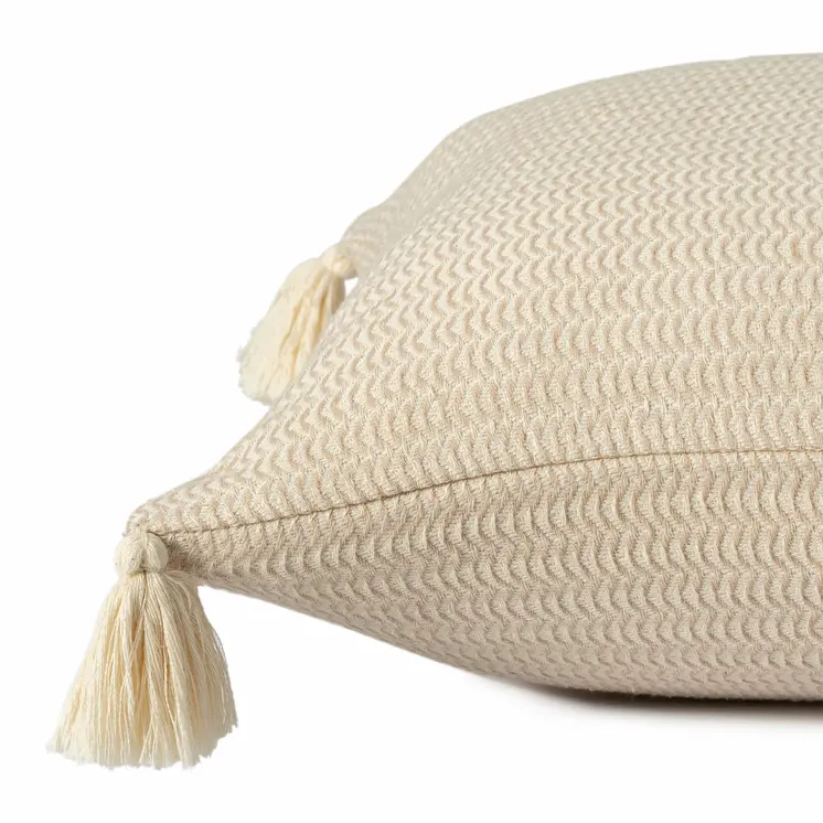 18" Beige Throw Pillow