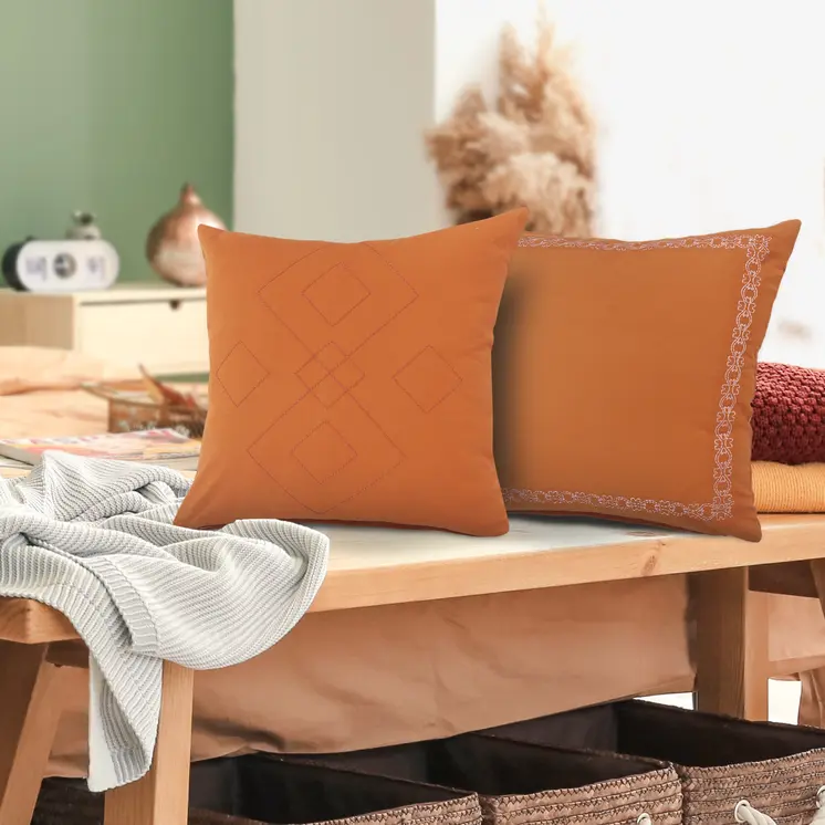20" X 20" Orange And Dark Orange 100% Cotton Diamond Zippered Pillow