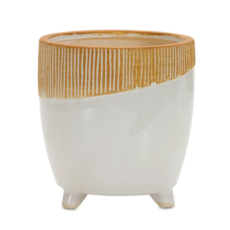 Brown 10 Ounce Round Pot Planter No additional pieces included