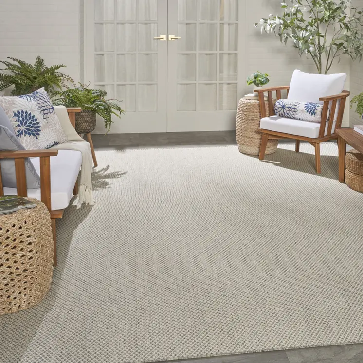 10' X 14' Ivory And Silver Indoor Outdoor Area Rug