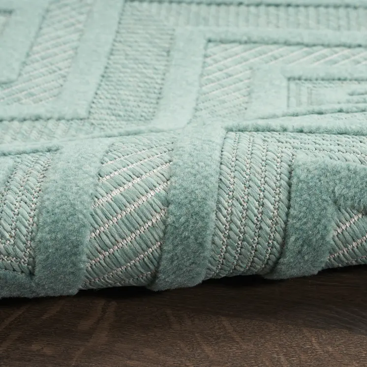 7' X 10' Aqua Indoor Outdoor Area Rug