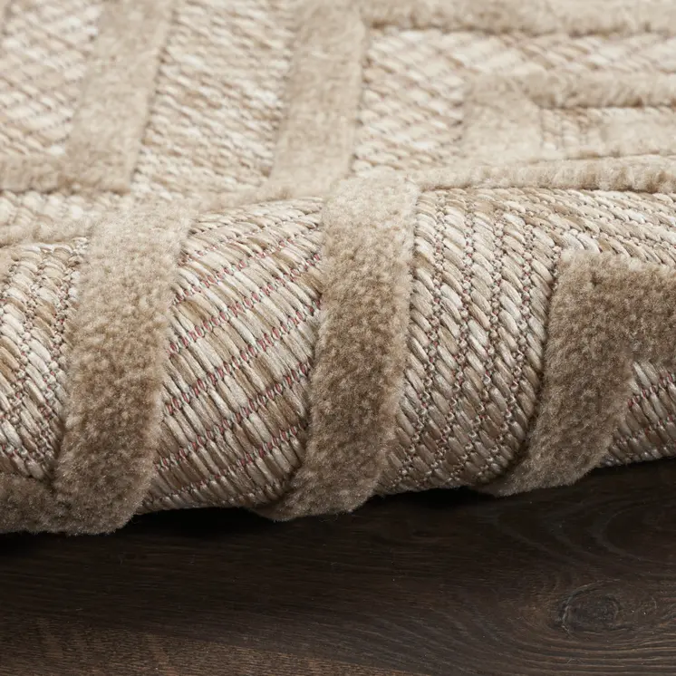 8' X 10' Beige Indoor Outdoor Area Rug