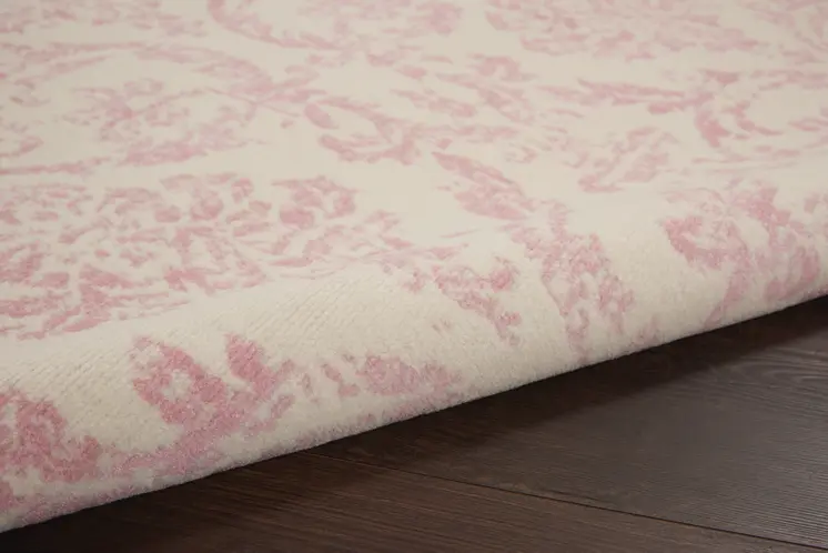 4' X 6' Cream Damask Power Loom Area Rug