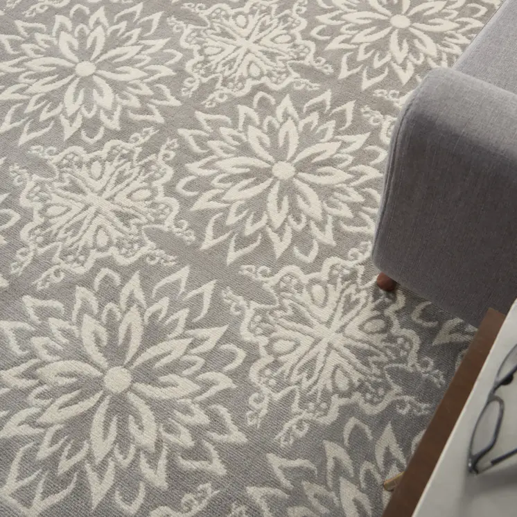 6' X 9' Gray Floral Power Loom Area Rug